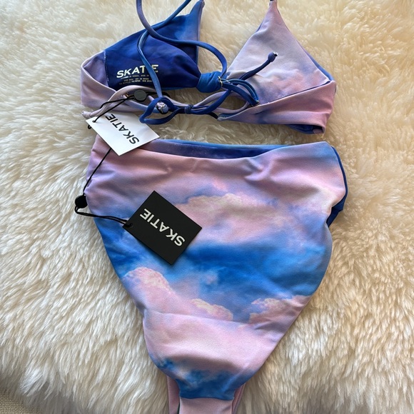 XS NWT Skatie Sarah top high waist bottom dream purple blue cloud bikini set - Picture 4 of 5